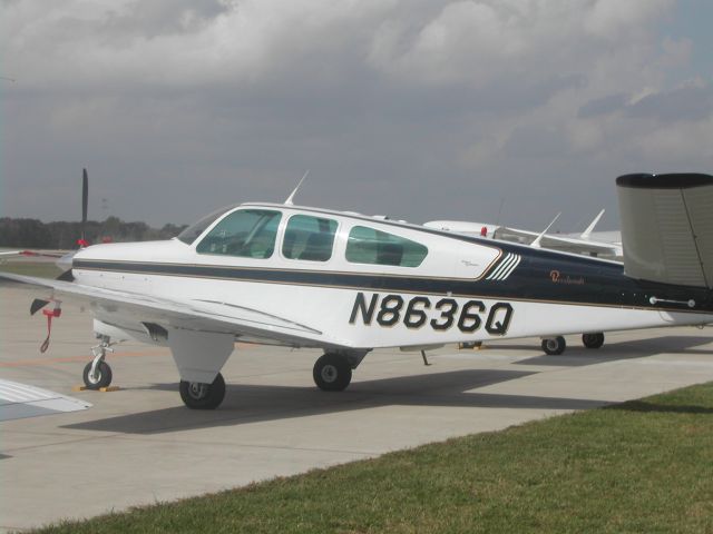 Beechcraft Bonanza (33) (N8636Q)