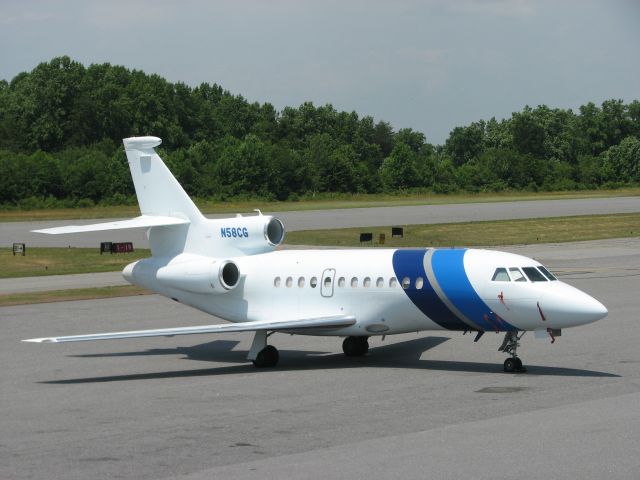 Dassault Falcon 900 (N58CG)