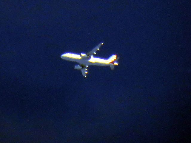 Airbus A320 (N673AW)