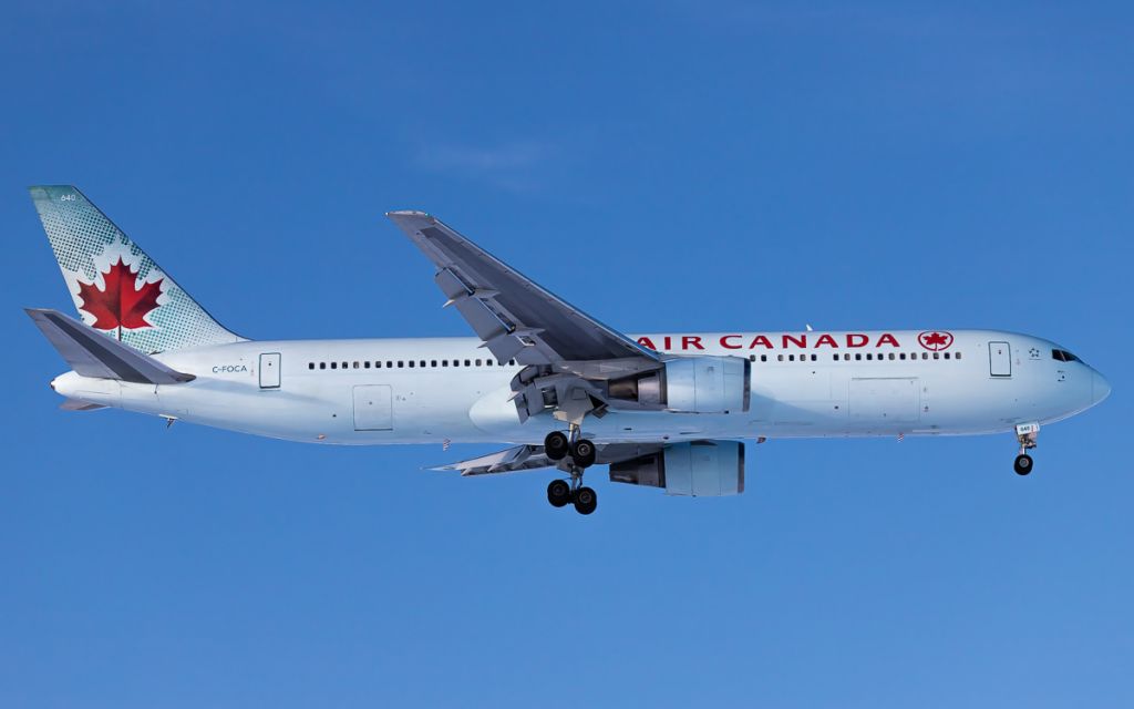 BOEING 767-300 (C-FOCA)