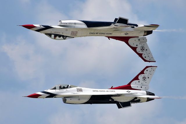 Lockheed F-16 Fighting Falcon — - Dayton Airshow 07-22-23