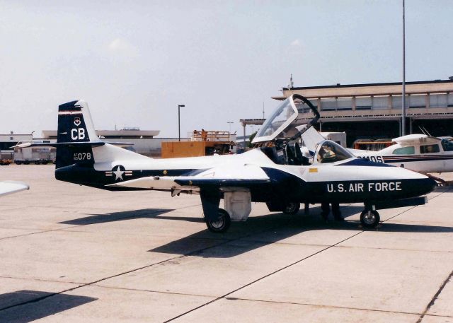 60-0068 — - 1960 Cessna T-37B Tweety Bird at Shreveport Regional.