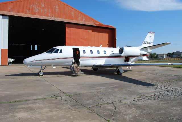 Cessna Citation Excel/XLS (N689QS) - On the ramp at Tri-Star Aviation. we were able to service them with catering and fuel. Thanks for dropping in, and come visit us again sometime!