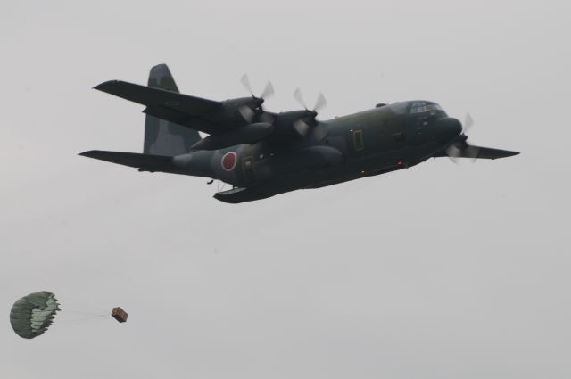 Lockheed C-130 Hercules (05-1084) - 16.Sep.2017br /U.S Air Force Yokota AirBase "Yokota Friendship Festival 2017"