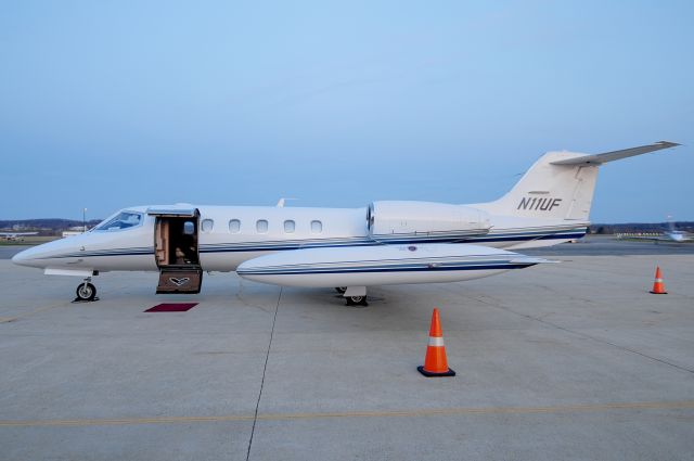 Learjet 35 (N11UF) - Seen at KFDK on 3/20/2010    a href=http://discussions.flightaware.com/profile.php?mode=viewprofile&u=269247  [ concord977 profile ]/a