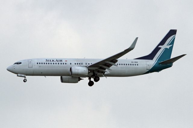 Boeing 737-800 (9V-MGK)