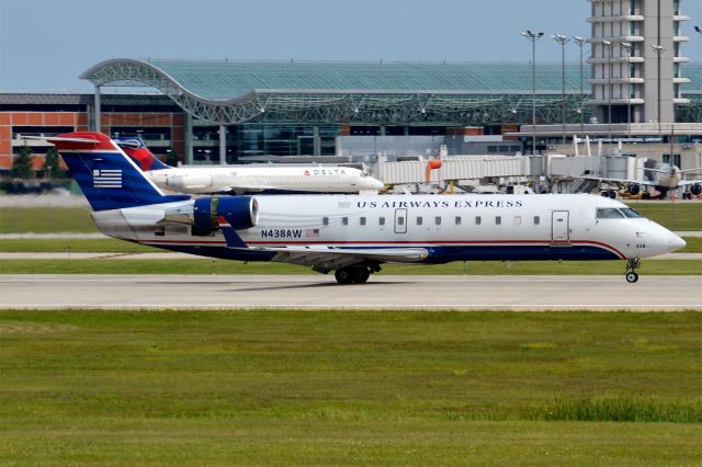 Canadair Regional Jet CRJ-200 (N438AW)