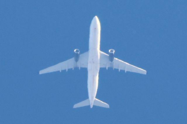 Airbus A330-300 (C-GEGI) - C-GEGI Airbus A-330-343-X Air Canada AC811 De Lisbon LIS. Vers Toronto YYZ Altitude 11582 Mètres. Vitesse 730 Km/H. Survolant le fleuve St-Laurent QC à Lavaltrie Le 27-10-2024 à 13:59.