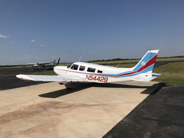 Piper Saratoga (N54429)