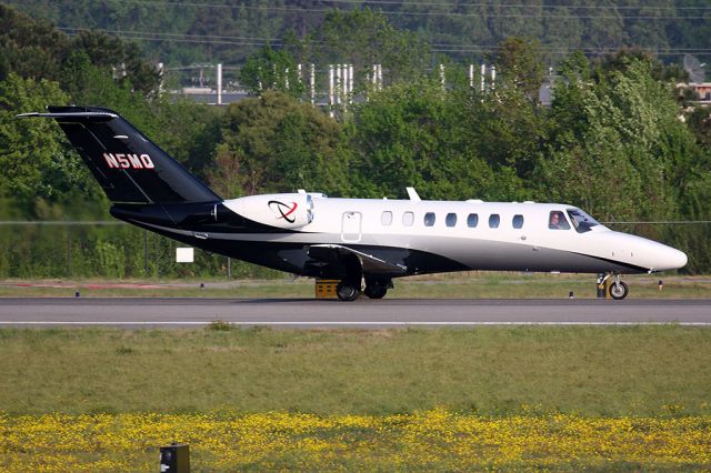 Cessna Citation CJ3 (N5MQ) - 2010 Cessna 525B CitationJet 3 N5MQ starting takeoff roll on RWY 23.