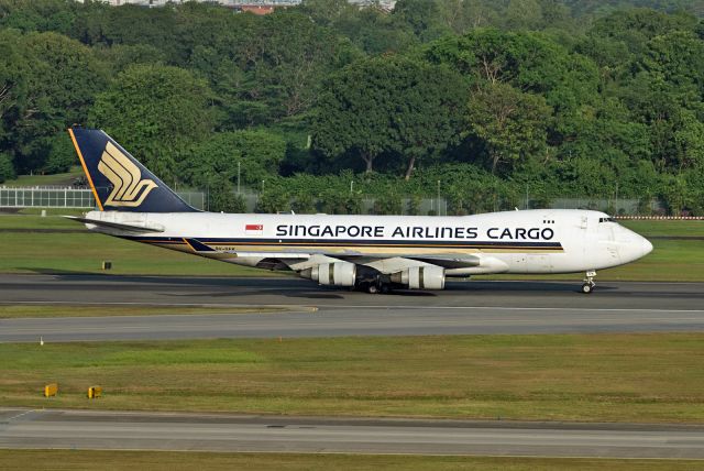 Boeing 747-400 (9V-SFK)