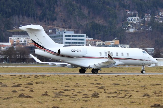 Canadair Challenger 350 (CS-CHF)