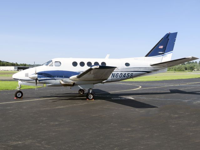 Beechcraft King Air 100 (VTE604) - This fine King Air B100 is available for charter in the Northeast from CFM Corporate Flight Management. ARG/US Platinum.