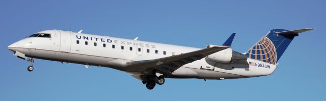 Canadair Regional Jet CRJ-200 (N954SW) - Departing 17R.