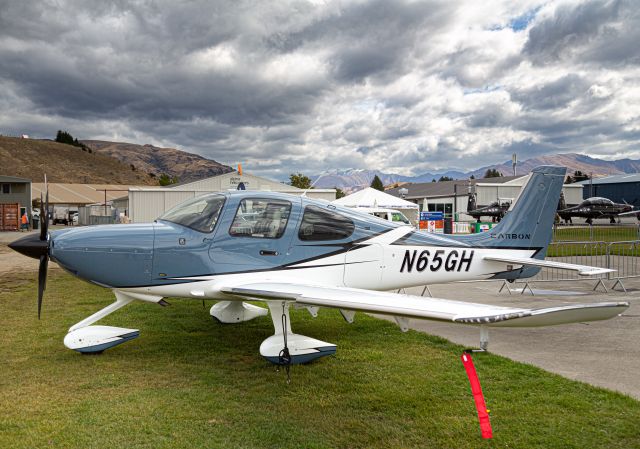 Cirrus SR22 Turbo (N65GH)