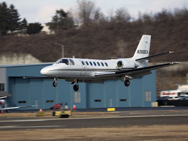 Cessna Citation V (N365EA) - Landing runway 26 at Danbury CT. CFM (Corporate Flight Mangement has 2 x Citation V, 2 x Phenom 100 and 3 x King Air 100 available for charter in the NY metropolitan area (KDXR KHPN KTEB KBDR). <a rel="nofollow" href="a rel=nofollow href=www.flycfm.com">www.flycfm.com</a&gtwww.flycfm.com">www.flycfm.com</a>/a;