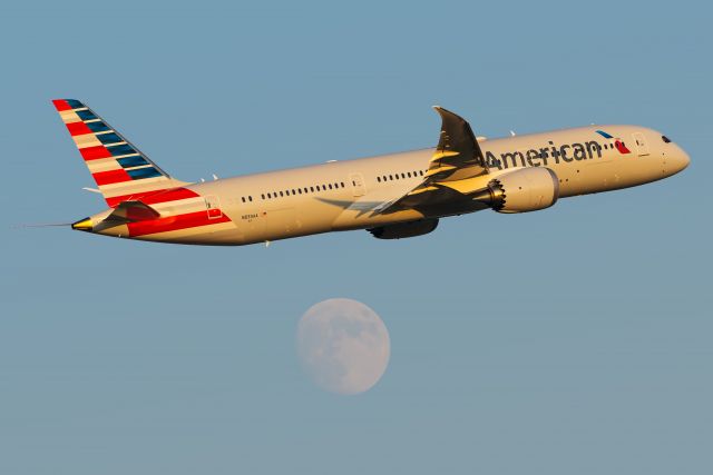 Boeing 787-9 Dreamliner (N833AA) - N33AA departing DFW for LAX