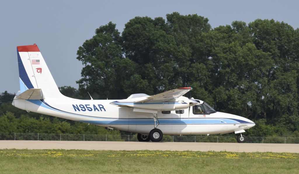 Aero Commander 500 (N95AR) - Airventure 2019