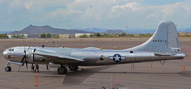 Boeing B-29 Superfortress (N69972) - Boeing B-29 Superfortress N69972 Doc arrived at the Deer Valley Airport on September 16, 2019. It will make revenue flights on September 17 and 18. 