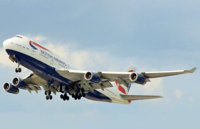 Boeing 747-400 (G-CIVT)