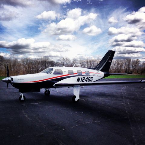 Piper Malibu Mirage (N124BG) - Spring afternoon in Missouri.