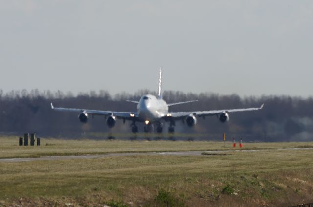 Boeing 747-200 (TC-ACF) - Saudia Cargo