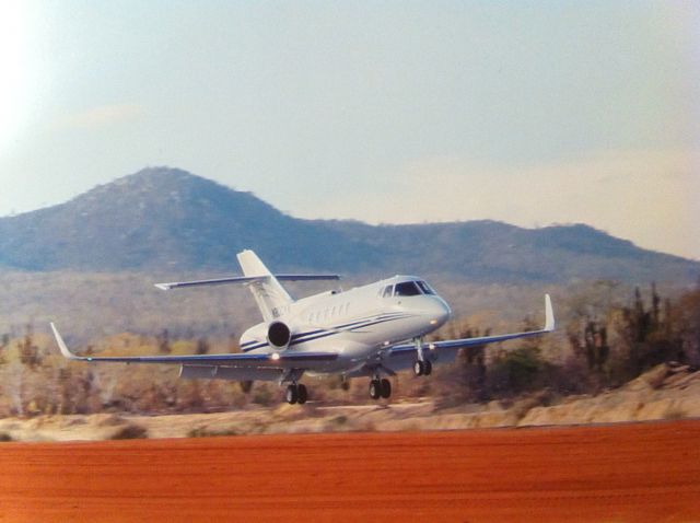 Hawker Siddeley HS-125-400 (N800VR) - Landing in Cabo San Lucas airport