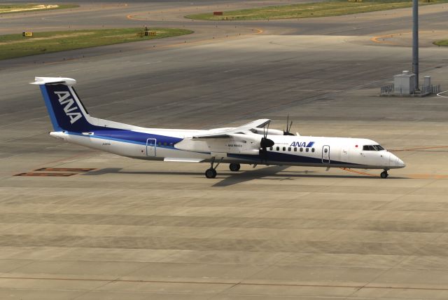 de Havilland Dash 8-100 (JA855A)