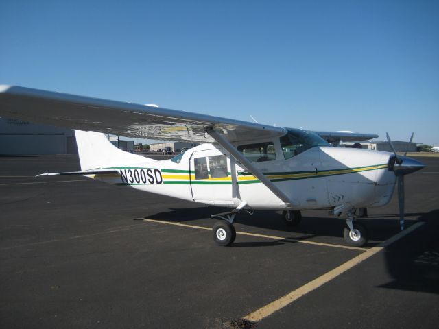 Cessna 206 Stationair (N300SD)