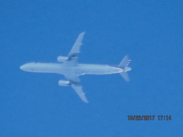 Airbus A321 (N537UW)