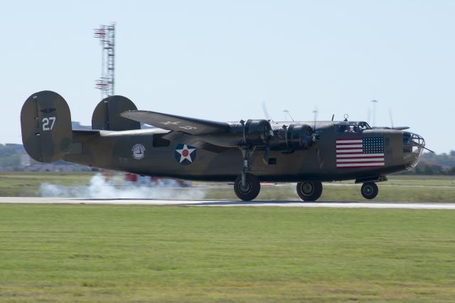 Consolidated B-24 Liberator (N24927) - 2018 Wings Over Dallas WWII Airshow