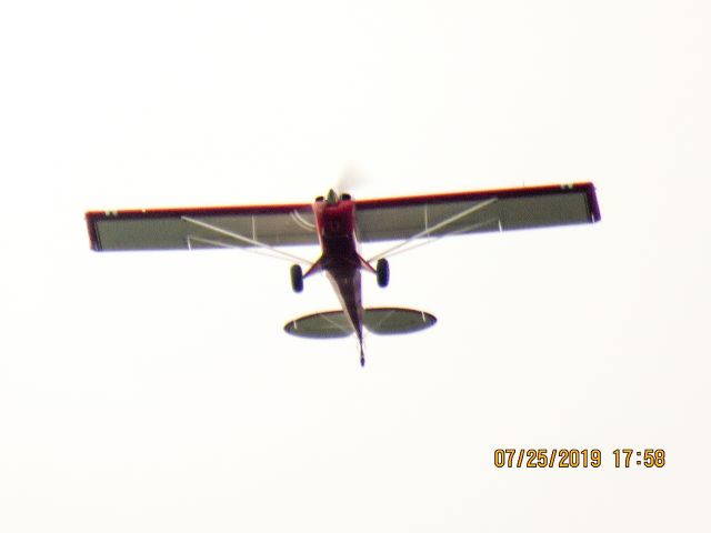 CHRISTEN Husky (N421JA)