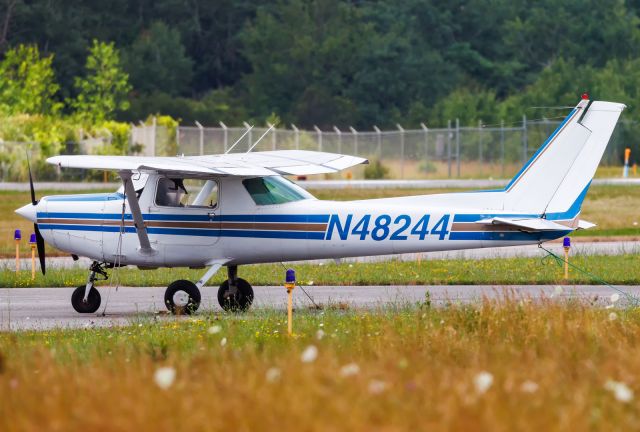 Cessna 152 (N48244)