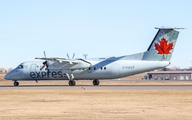 de Havilland Dash 8-300 (C-FACF)