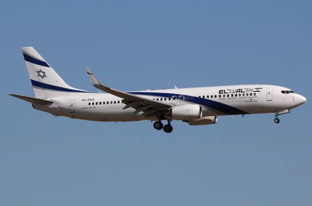 Boeing 737-800 (4X-EKA)