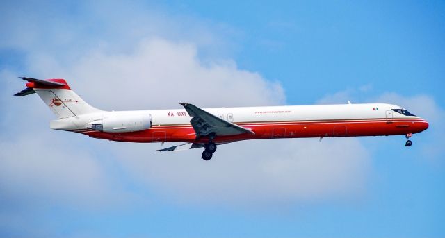 McDonnell Douglas MD-82 (XA-UXI) - Landing at GSP in from Laredo, TX.  8/22/21.