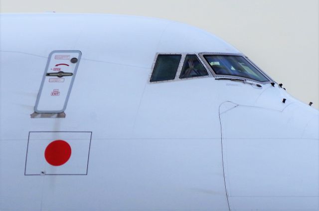 BOEING 747-8 (JA15KZ)
