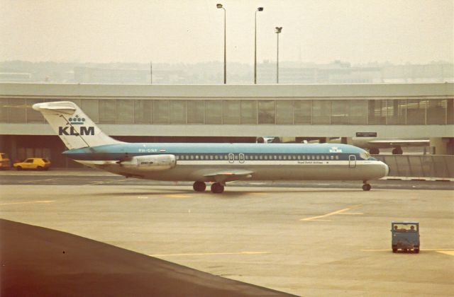 Douglas DC-9-10 (PH-DNP) - KLM DC-9-33RC cn47194 archief jul83