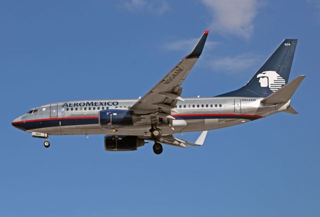 Boeing 737-700 (N904AM) - AeroMexico / Boeing 737-752 - MSN 28262 / N904AM / MMMX 06/2019