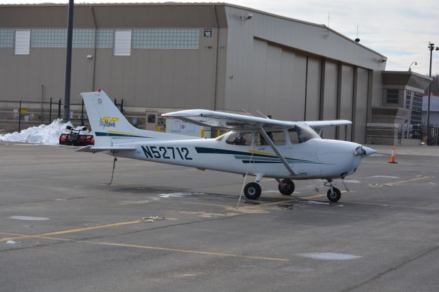 Cessna Skyhawk (N52712)