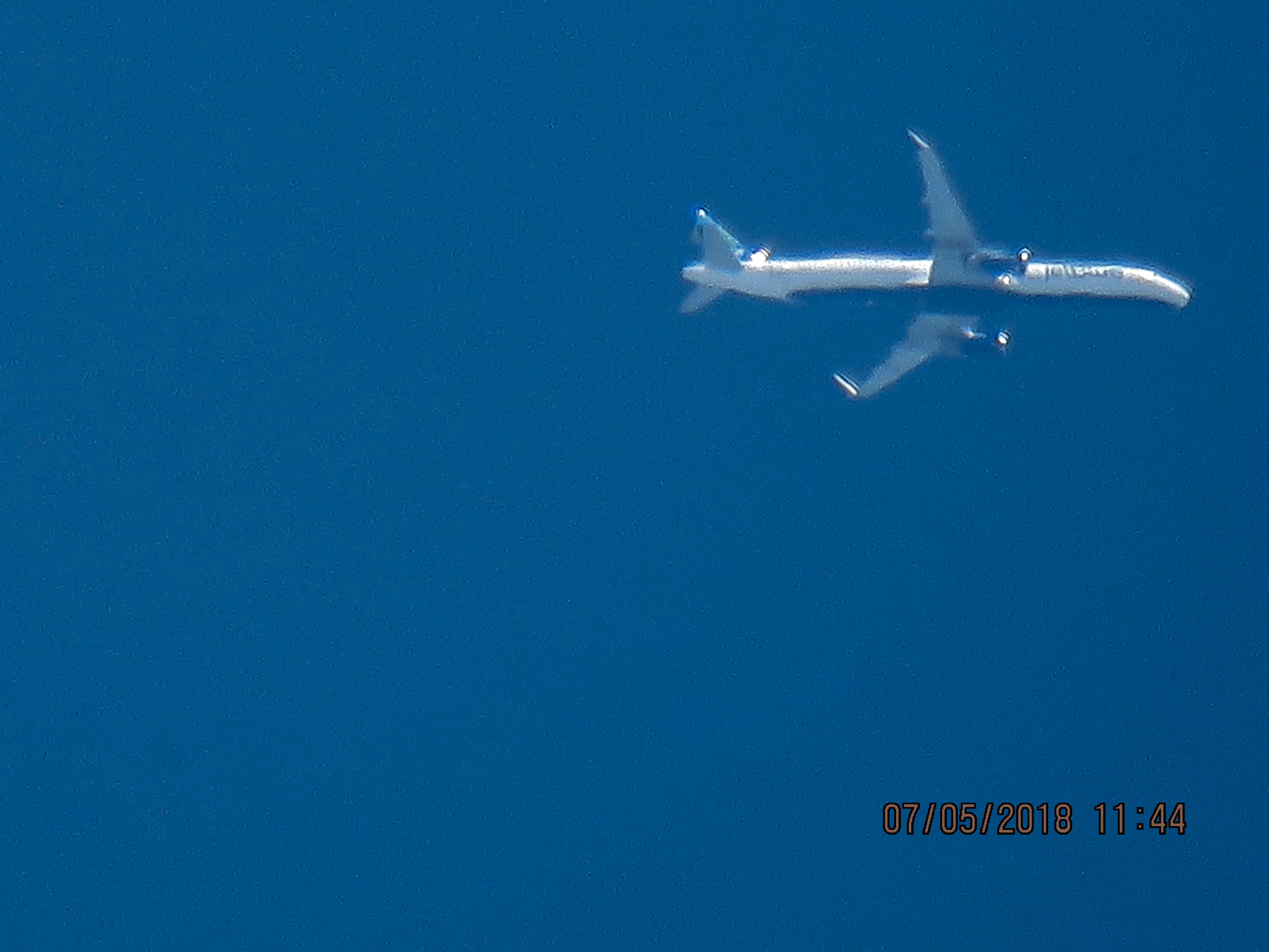 Airbus A321 (N961JT)