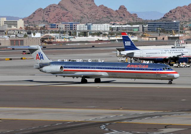 McDonnell Douglas MD-82 (N44503)