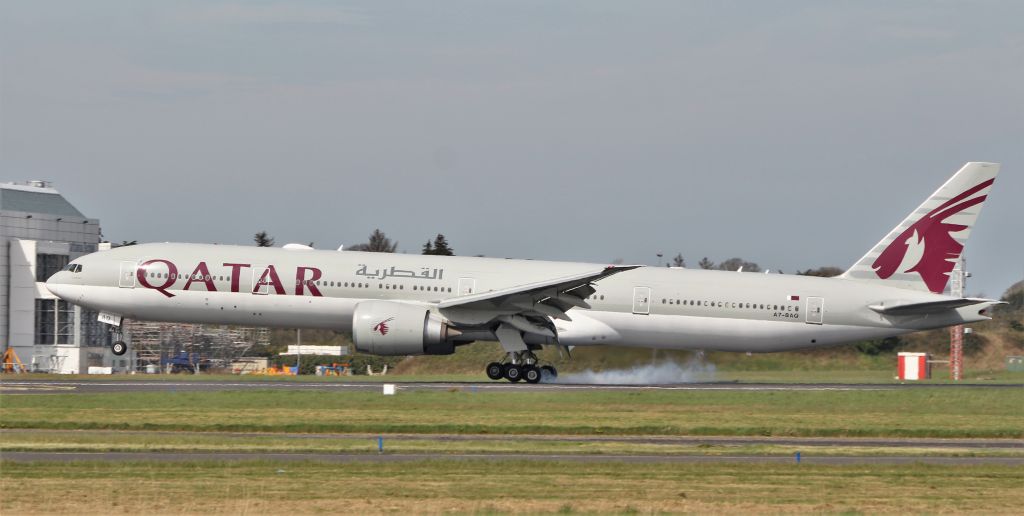 BOEING 777-300 (A7-BAQ) - qatar airways b777-3dz(er) a7-baq landing at shannon from china via doha with medical supplies 9/4/20.