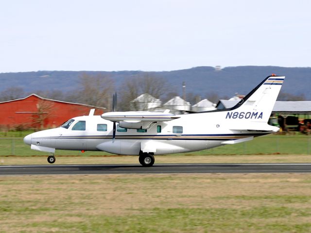 Mitsubishi MU-2 (N860MA) - Even on the ground it looks speedy!  Training day for this MU-2