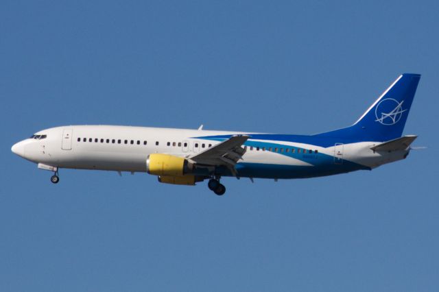 BOEING 737-400 (N808TJ)