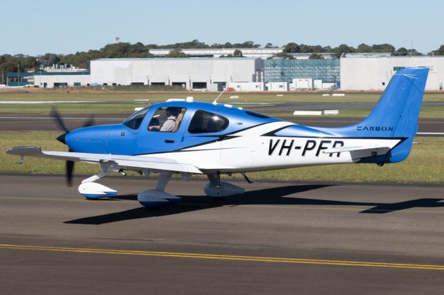 Cirrus SR-22 (VH-PFR)