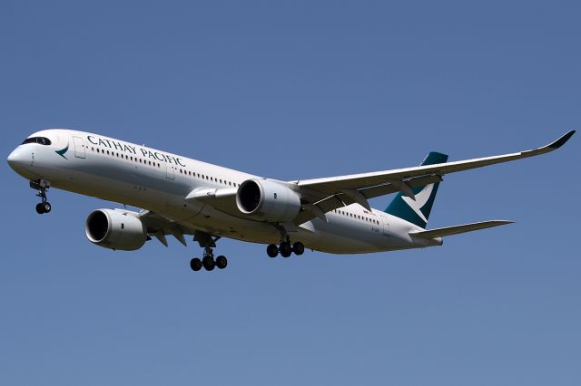 Airbus A350-900 (B-LRO) - on 31 January 2019