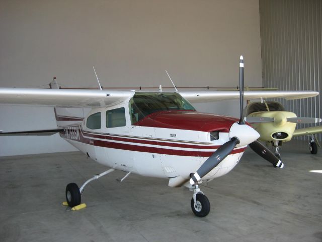 Cessna Centurion (N755SW)