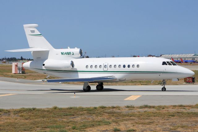 Dassault Falcon 900 (N148FJ)