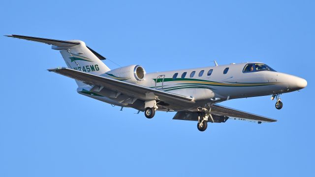 Cessna Citation CJ4 (N245MG) - Cessna Citation CJ4 (N245MG) arrives at KRDU Rwy 23R on 12/04/2019 at 4:07 pm.